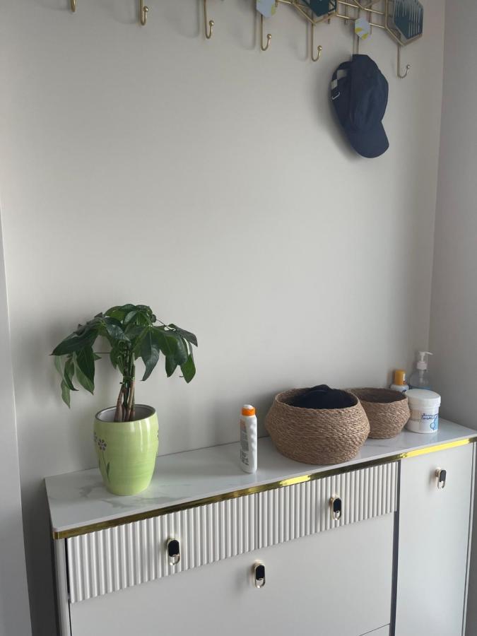 Modern Huge Double Room With Private Bathroom In Colindale Edgware Екстер'єр фото